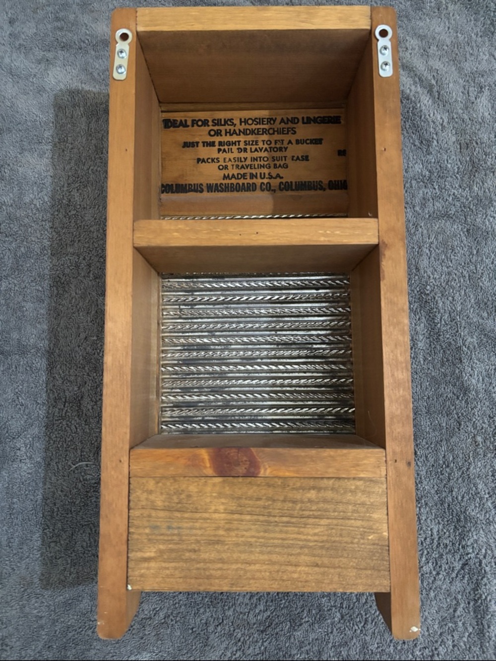Country Decorative Washboard Wall Cabinet/Shelves and Pegs - Picture 9 of 9